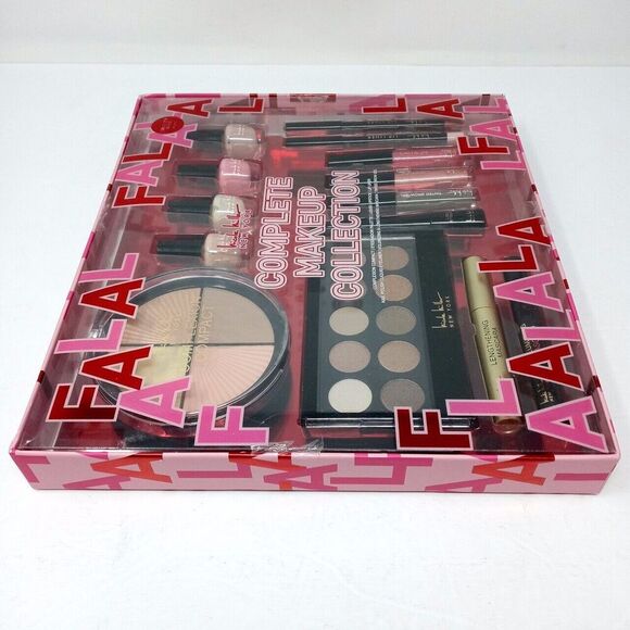 Nicole Miller New York Complete Makeup Collection Christmas Holiday Gift Set - Picture 7 of 7